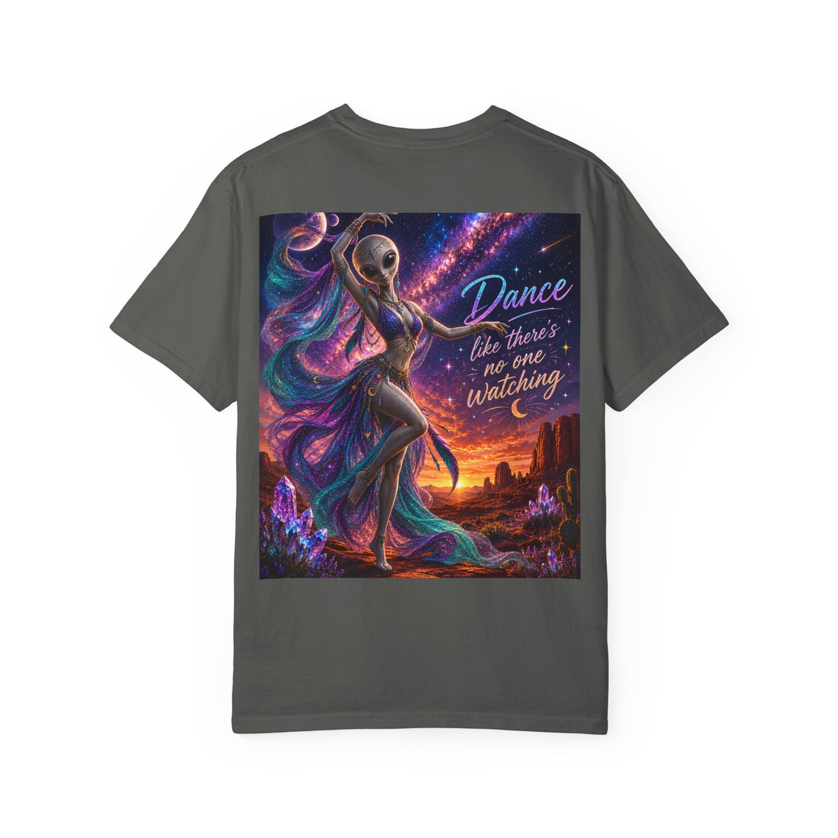 Alien Graphic T-Shirt | Dance Like No One’s Watching